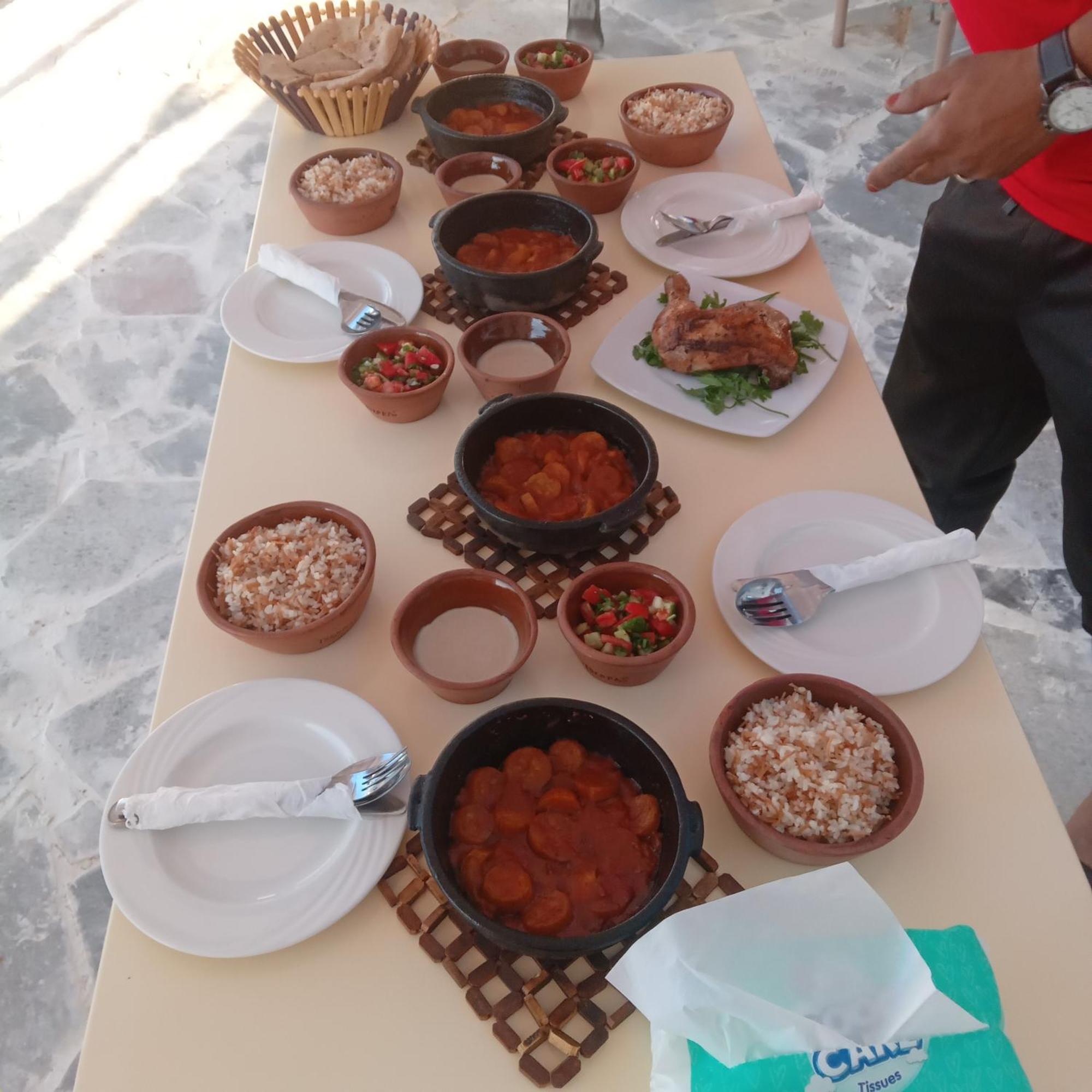 Hooly Nubian Hotel Асуан Екстериор снимка