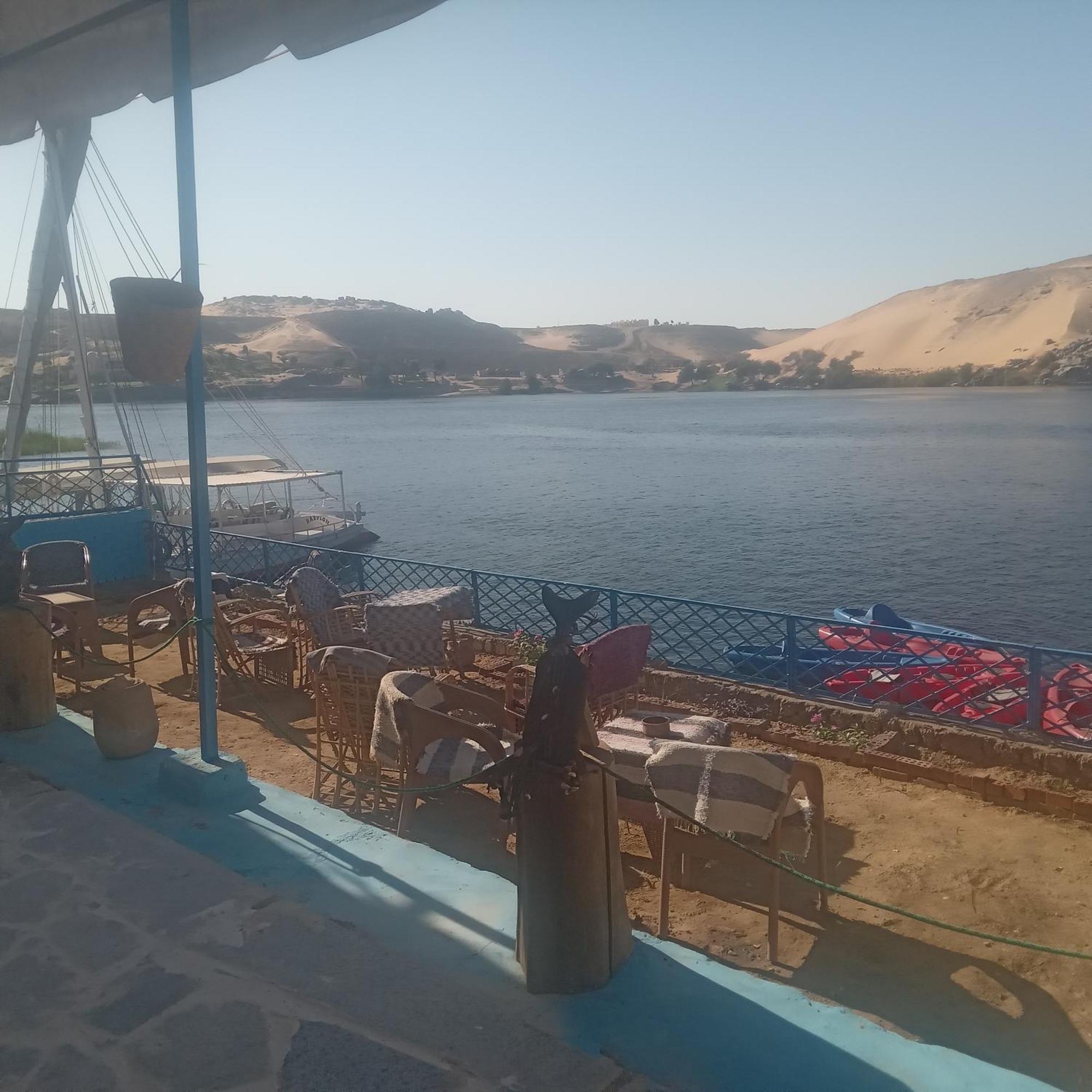 Hooly Nubian Hotel Асуан Екстериор снимка