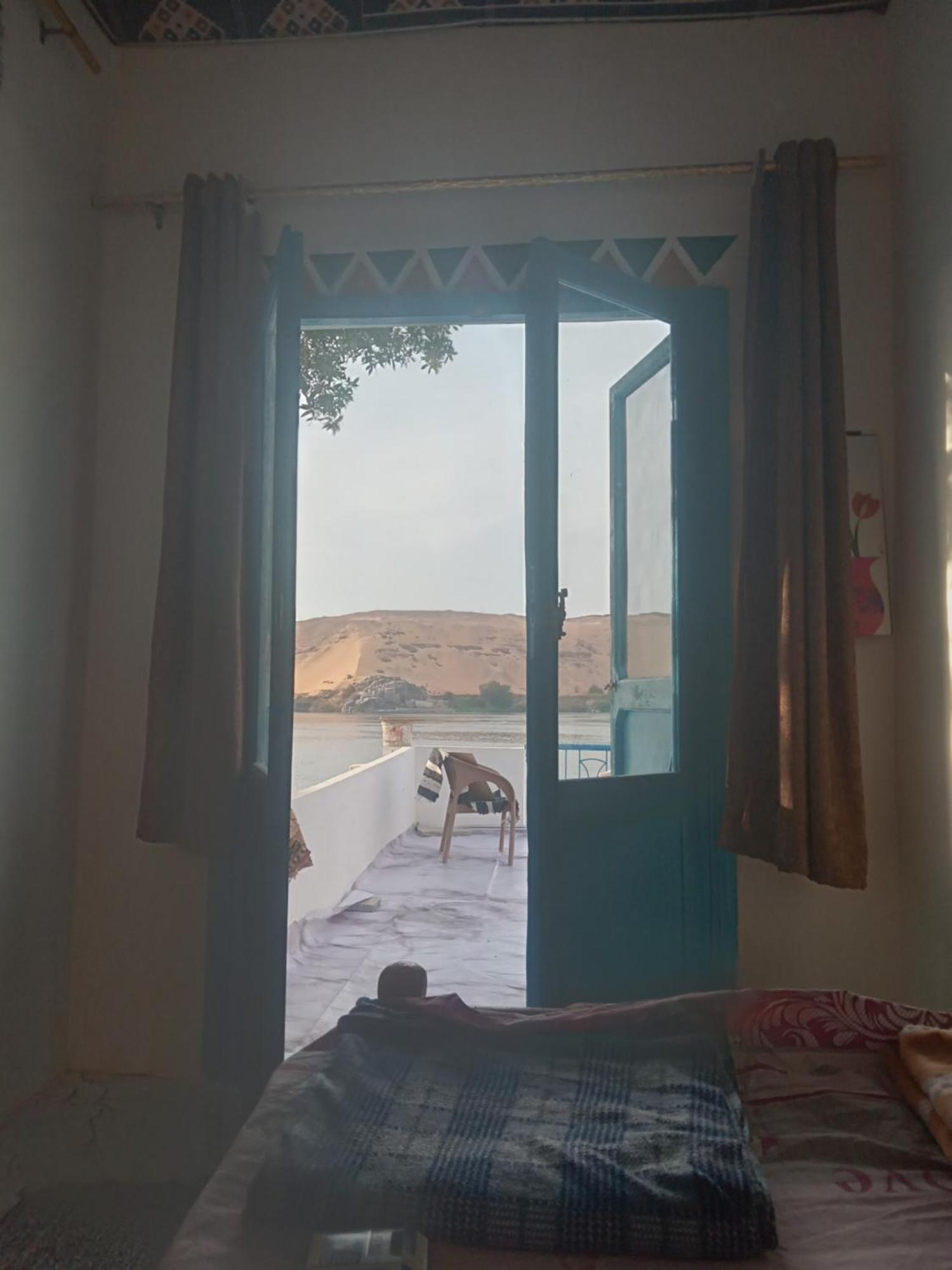 Hooly Nubian Hotel Асуан Екстериор снимка